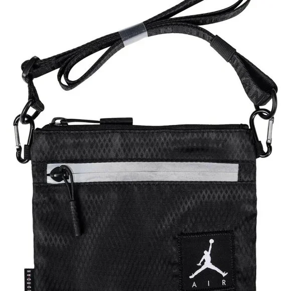 AIR Jordan ブラック ボディバッグ NIKE ナイキ ボディバッグ メンズ レディース JORDAN MVP